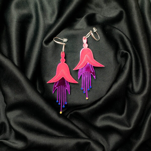 Kōtukutuku Earrings