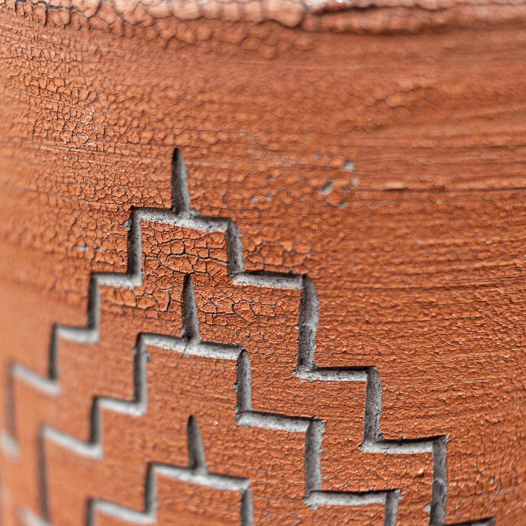 Uku | Clay