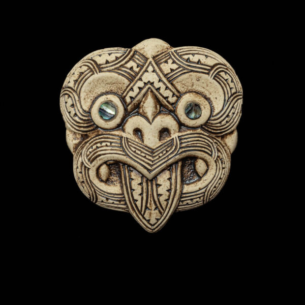Wheku - Karu Pāua