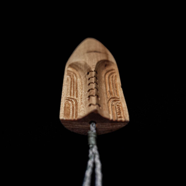 Niho Rākau - Image 3