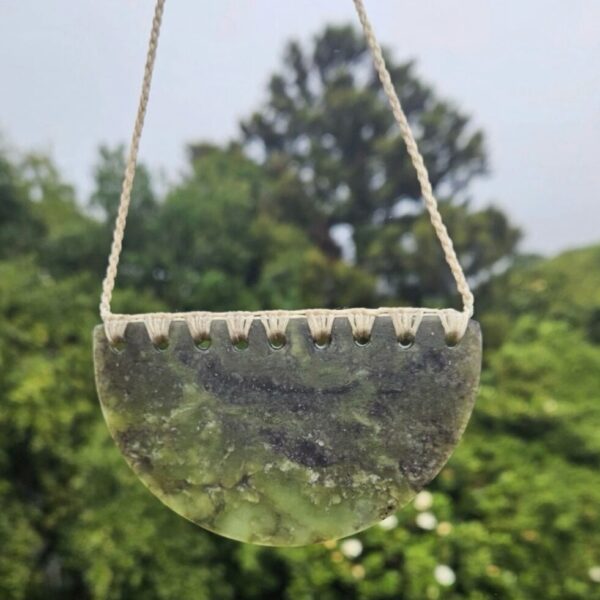 Hapopo Kaingākau - Pounamu Pendant