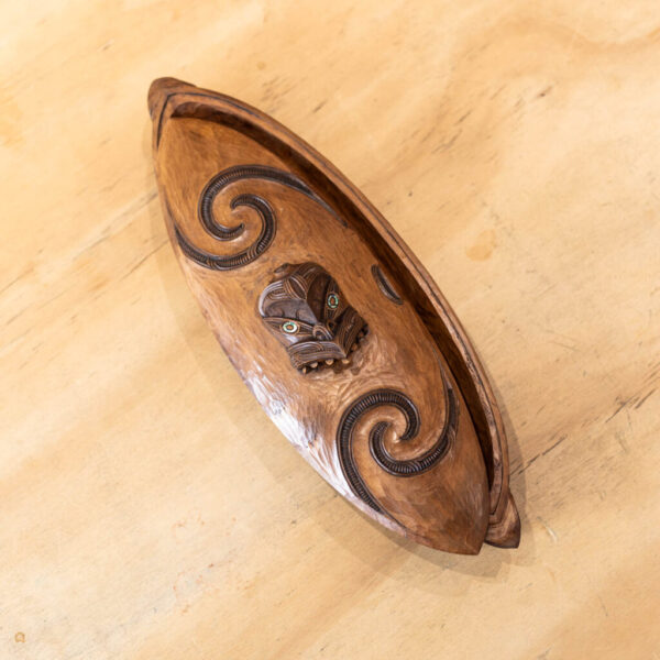 JohnnyHauraki_WakaHuia_11042024-6-.jpg Waka Huia - Carved Vessel