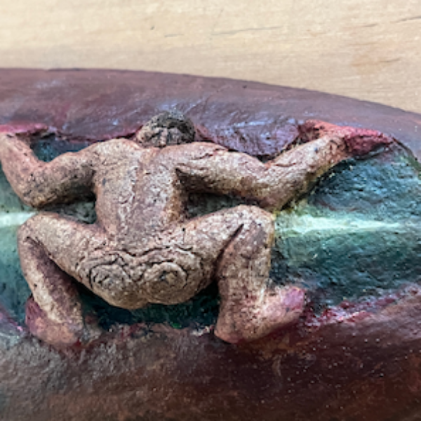 Te Ao Marama - Ceramic Sculpture