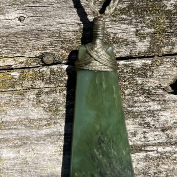 Toki0178b.jpg Toki - Pounamu Pendant 0178