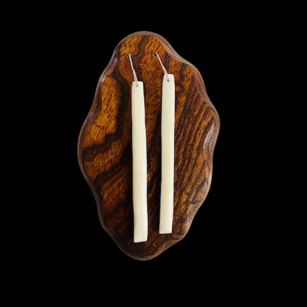 Untitled-design-2.png Kōiriiri - Bone Earrings