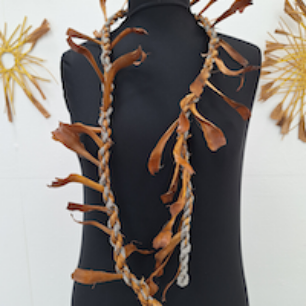 whip-2.png Neinei - Woven Whip