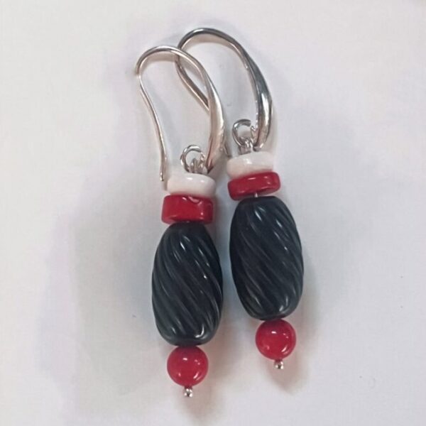 Tūhua Tino Rangatiratanga - Earrings